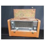 RCA Victor shortwave radio model 3-BX-671