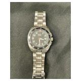 Menï¿½s stainless Wenger military watch