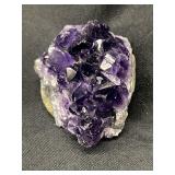 Amethyst quartz geode
