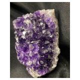 Amethyst quartz geode