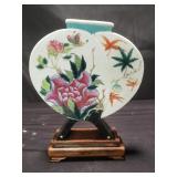 Chinese porcelain floral flask vase with wood