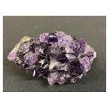 Amethyst quartz specimen