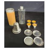 Vintage travel flask with 4 stainless steel shot