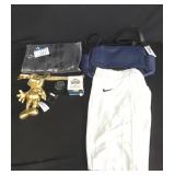 Group of miscellaneous items