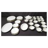 60 pcs Wedgwood bone china "Doric" pattern