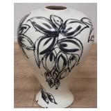 Chinese cizhou ware vase with hand painted