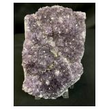 Amethyst quartz specimen