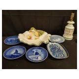 Group of Royal Copenhagen porcelain plates,