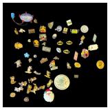 Lot of vintage pins