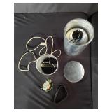 1970s Kirsch Hamilton Aurora desk dock as is