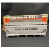 Lionel 6-17109 Norfolk & Western 3-Bay Covered