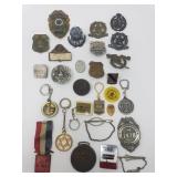 Vintage Miscellaneous badges, pins, and keychains