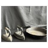 Lot of vintage cast iron