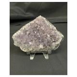 Amethyst quartz specimen