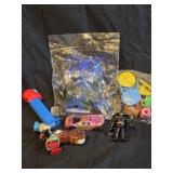 Lot of 6 collectible toys