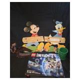 Lot of 5 assorted collectibles