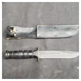 Vintage US Camillus military style knife with