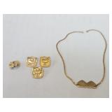 14k. gold and diamond pieces