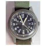 Vintage wind up  military watch model  GG- W- 113,