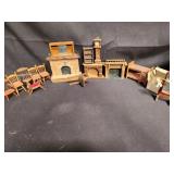 Lot of assorted wooden dollhouse furniture