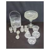Miscellaneous crystal and glass ware.