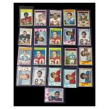 Lot of 1972 Topps football cards