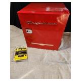 Frigidaire retro red mini fridge