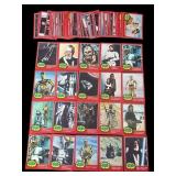 Lot ot 1977 Topps Star Wars trading cards