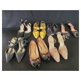 Seven pairs of women