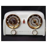 Crosley retro radio model D-25WE