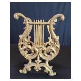 Brass tone aluminum lyer harp magazine rack