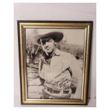 Signed photo Actor Guy Madison