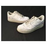 Supreme Nike Air Force 1 Sneakers