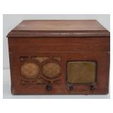 Vintage Zenith radio with turntable