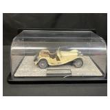 Franklin Mint 1939 Jaguar SS-100 die-cast model