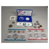 Collection of vintage US currency