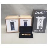 Pair of Plow & Heart solar decorations, table