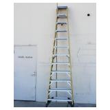 12 foot Weber fiberglass ladder