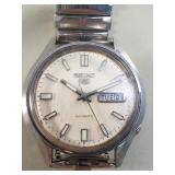 Vintage Seiko 5 automatic wristwatch