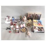 Box of miscellaneous  trinket dish, animal
