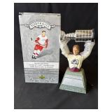 Patrick Roy Upper Deck mini bust