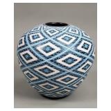 Ernesto Ramirez Silva pottery vase