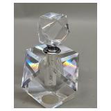 Geometry pattern crystal perfume bottle