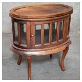 Queen Anne-style walnut veneer display table