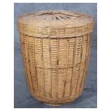 Woven storage basket with lid