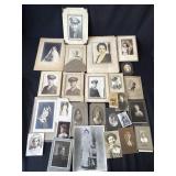Lot of antique & vintage photos