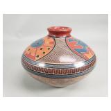 Jose Reyes Martinez signed Nicaragua pottery vase