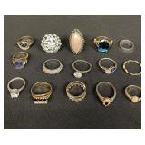 Group of costume jewelry rings