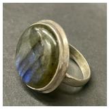 Vintage sterling silver and labradorite ring