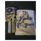 Lot of 4 Star Wars collectibles